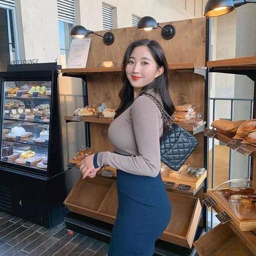 星遇游戏网易版下载